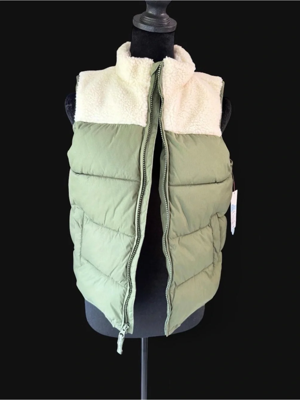 NWT Cat & Jack Olive Sherpa Yoke Puffer Vest Kids L 10/12 Green Winter